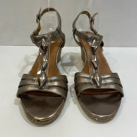 Clarks Gold Leather Wedge Heel Sandals Size 9 M - Picture 1 of 9